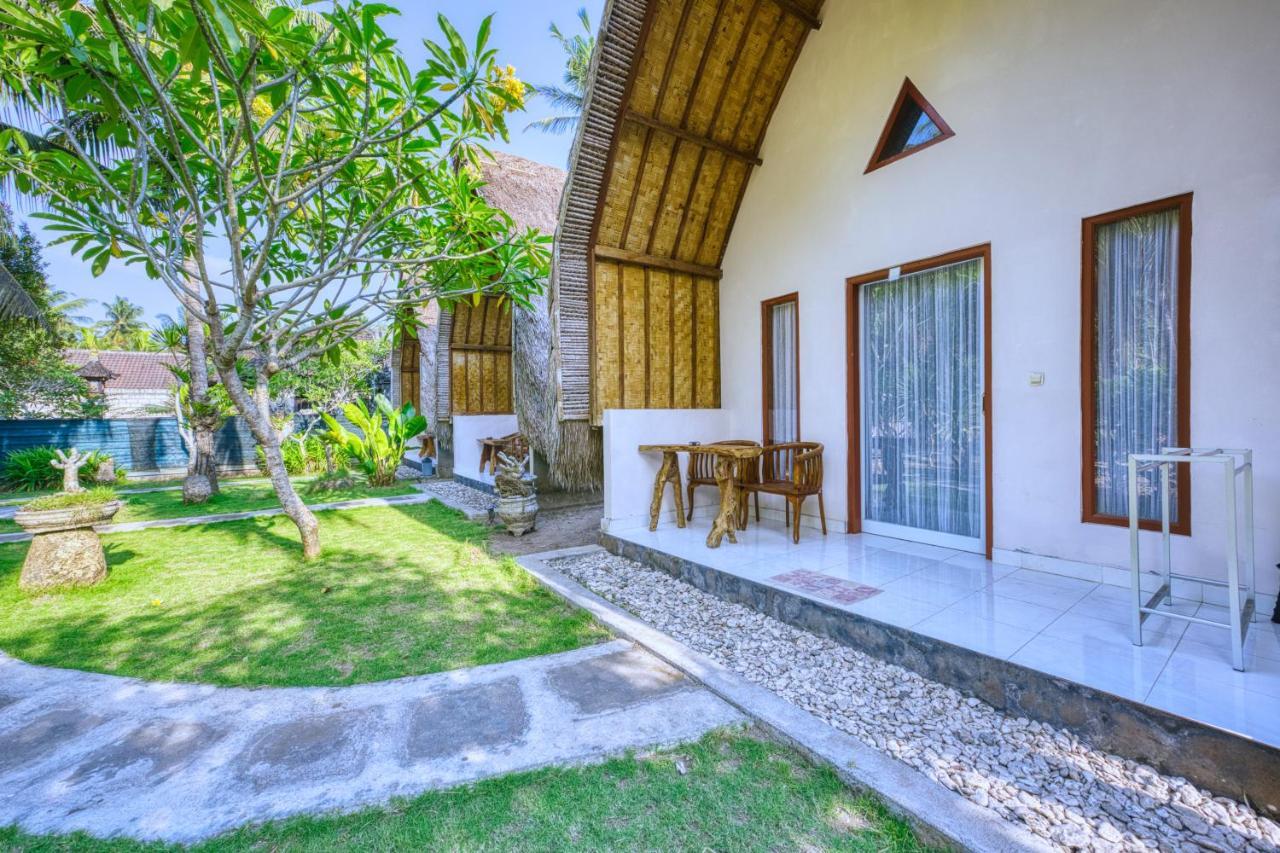 Ananta Bungalow Sakti Exterior photo